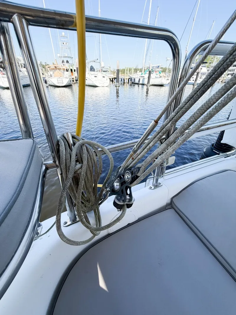 Slide: The Image of Catalina 36 Mk II 1996 - 17