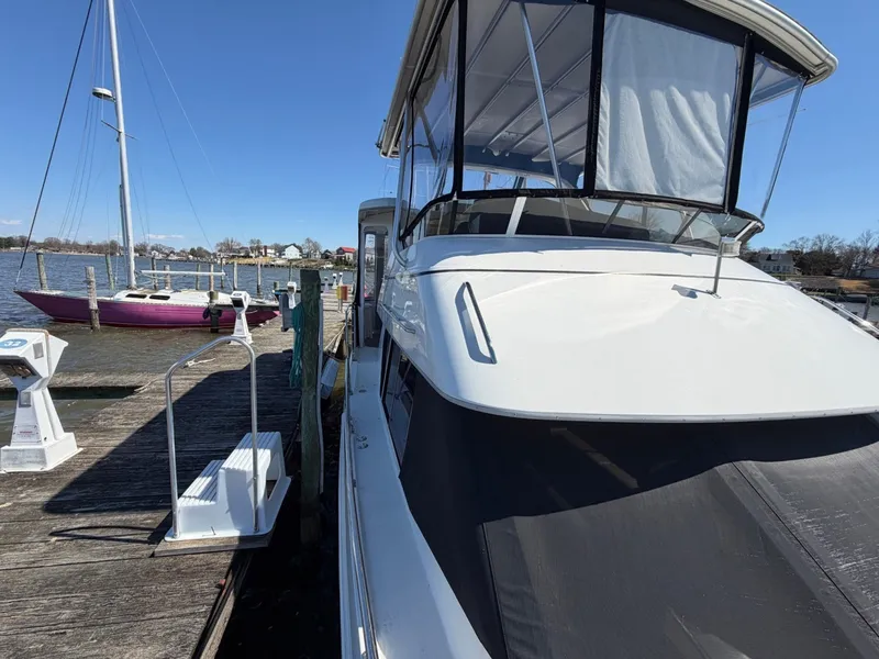 Slide: The Image of Carver Yachts 400 Cockpit MY 1997 - 11