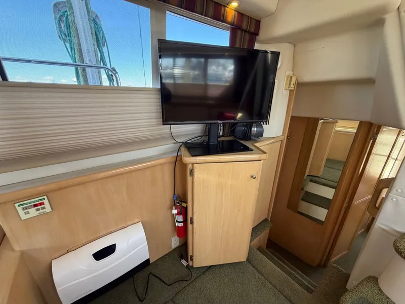 Slide: The Image of Carver Yachts 400 Cockpit MY 1997 - 34