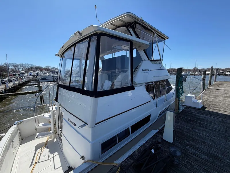 Slide: The Image of Carver Yachts 400 Cockpit MY 1997 - 5