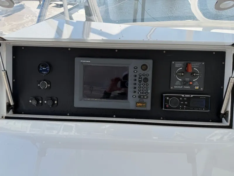 Slide: The Image of Custom Carolina Hudson 2004 - 4