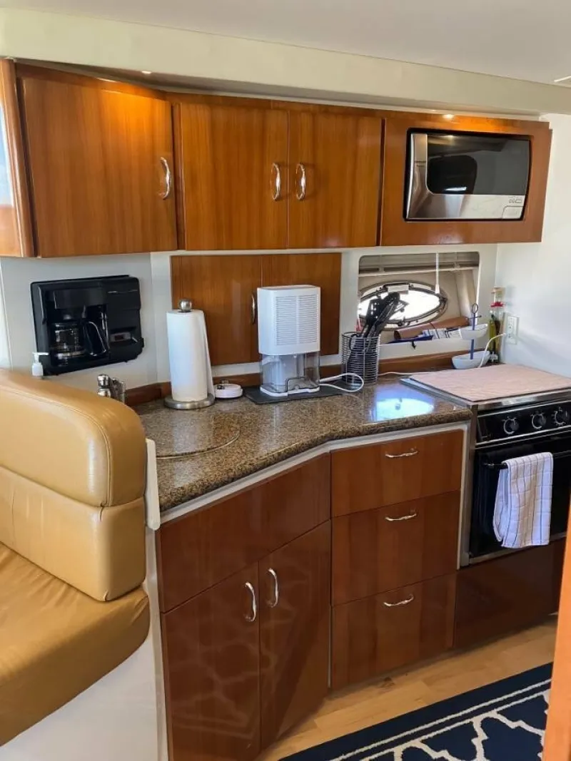 Slide: The Image of Carver Yachts 350 Mariner 2003 - 7