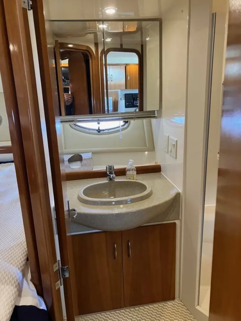 Slide: The Image of Carver Yachts 350 Mariner 2003 - 9
