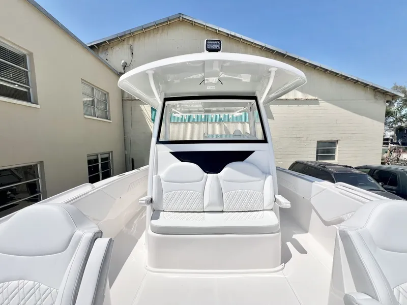 Slide: The Image of Stamas 33T Aventura 2026 - 23