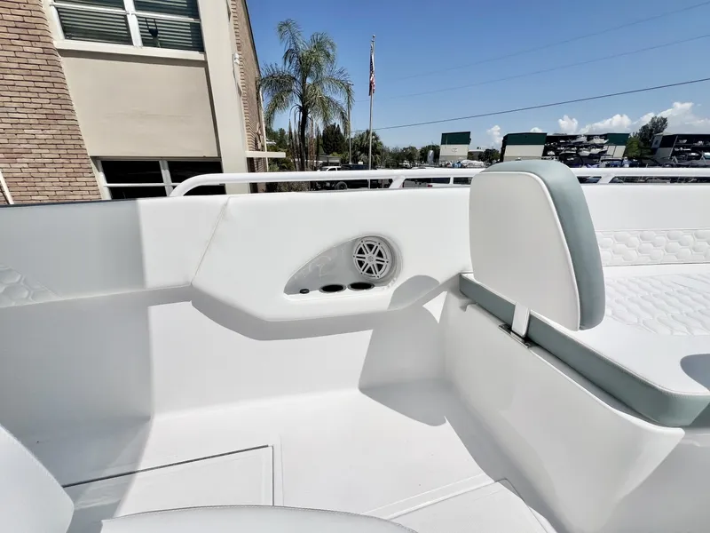 Slide: The Image of Stamas 31T Aventura 2026 - 22