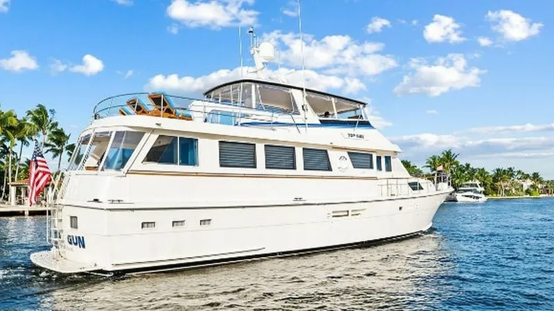 Slide: The Image of Hatteras Motor Yacht 1989 - 31