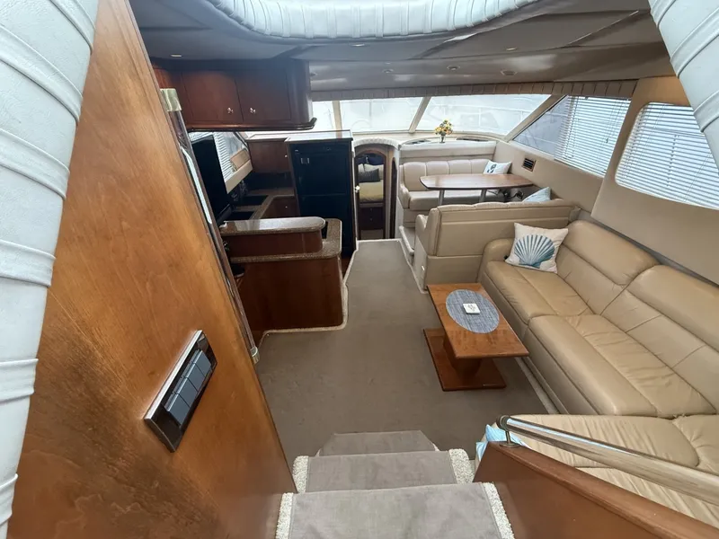 Slide: The Image of Cruisers 4450 Express Motor Yacht 2001 - 10