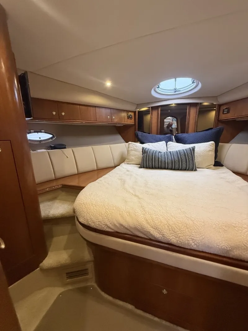 Slide: The Image of Cruisers 4450 Express Motor Yacht 2001 - 16