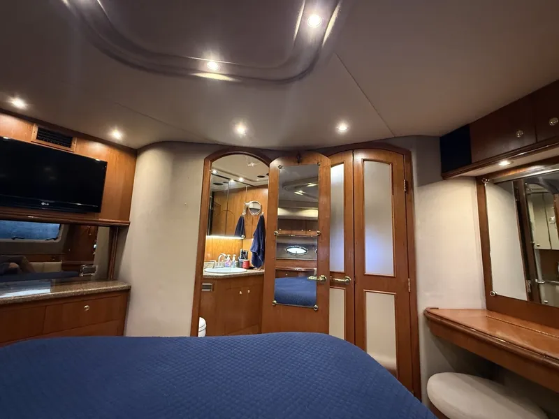 Slide: The Image of Cruisers 4450 Express Motor Yacht 2001 - 23