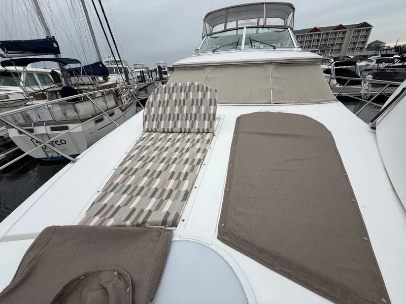 Slide: The Image of Cruisers 4450 Express Motor Yacht 2001 - 27