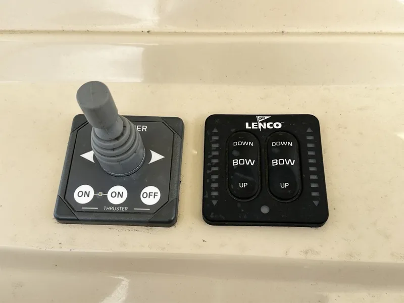 Slide: The Image of Scout 255 LXF 2017 - 15