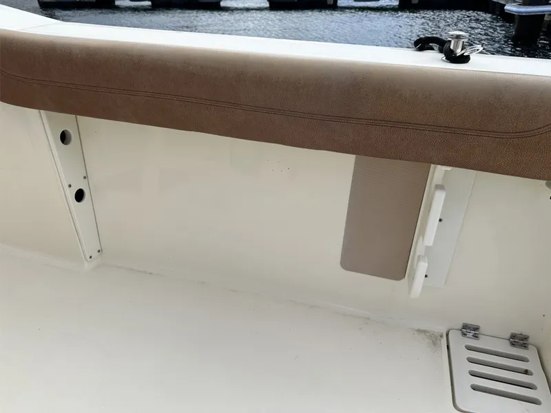 Slide: The Image of Scout 255 LXF 2017 - 29