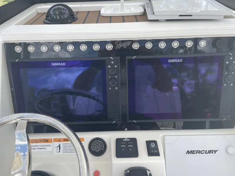Slide: The Image of Ranger 2510 Bay 2022 - 37