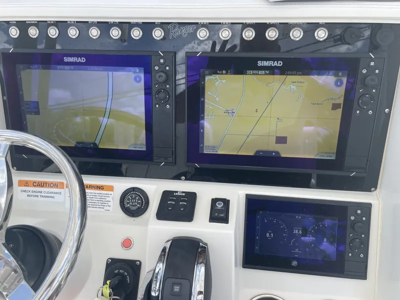 Slide: The Image of Ranger 2510 Bay 2022 - 43