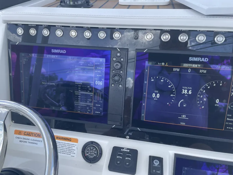 Slide: The Image of Ranger 2510 Bay 2022 - 45