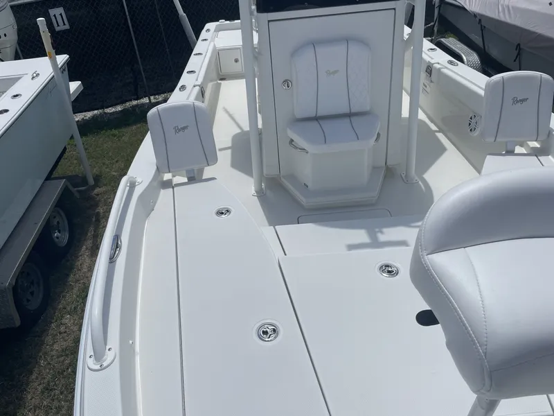 Slide: The Image of Ranger 2510 Bay 2022 - 57