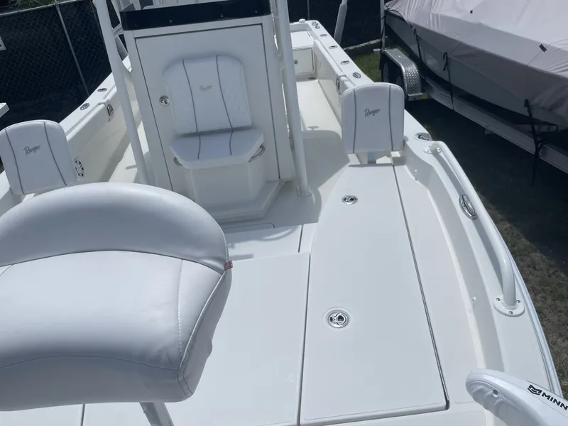 Slide: The Image of Ranger 2510 Bay 2022 - 58