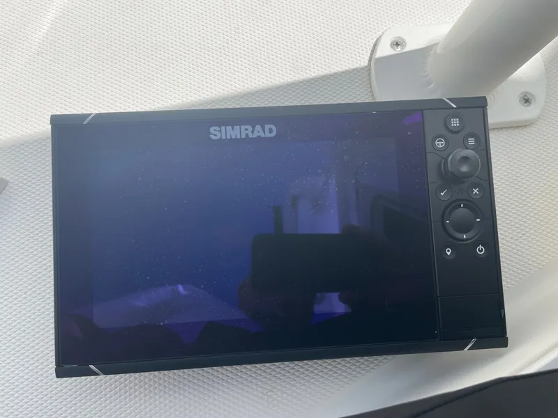 Slide: The Image of Ranger 2510 Bay 2022 - 73