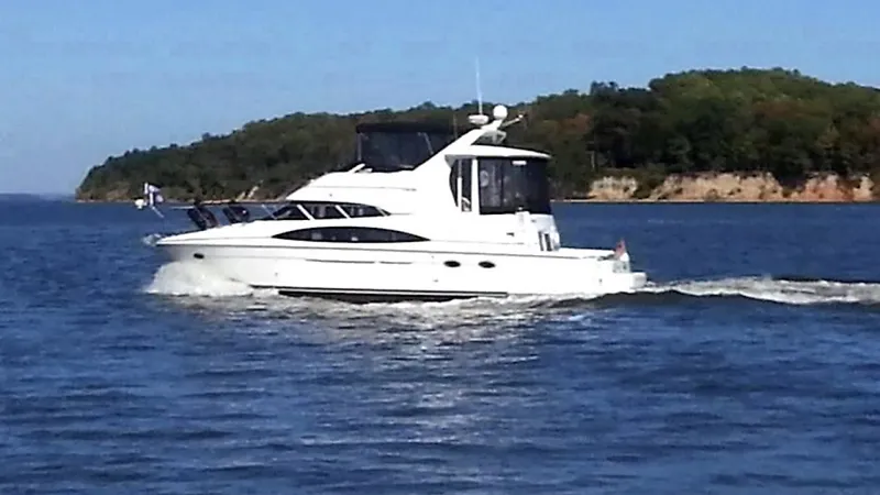 The Image of Carver Yachts 2003 - 0