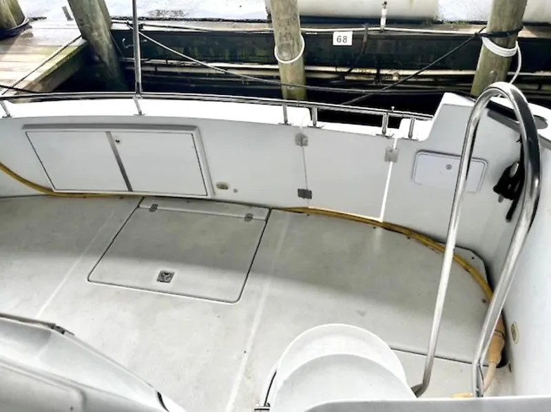 Slide: The Image of Carver Yachts 2003 - 17