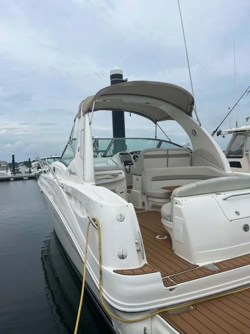 The Image of Sea Ray Sundancer 2002 - 0