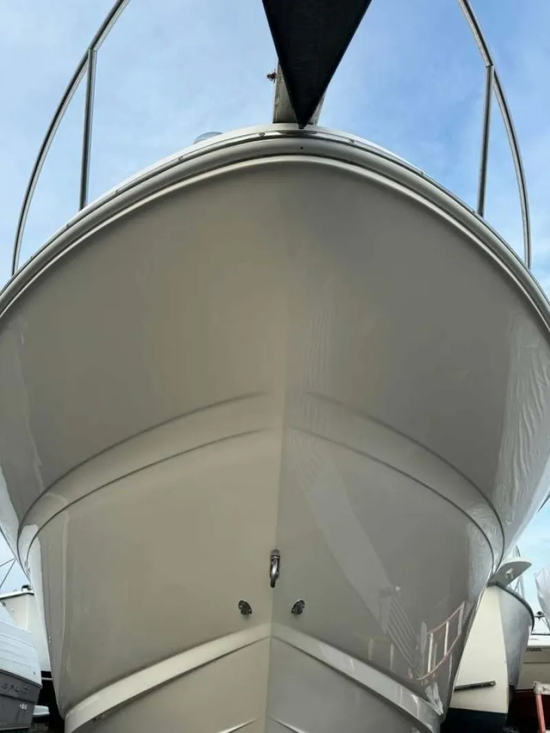Slide: The Image of Sea Ray Sundancer 2002 - 2