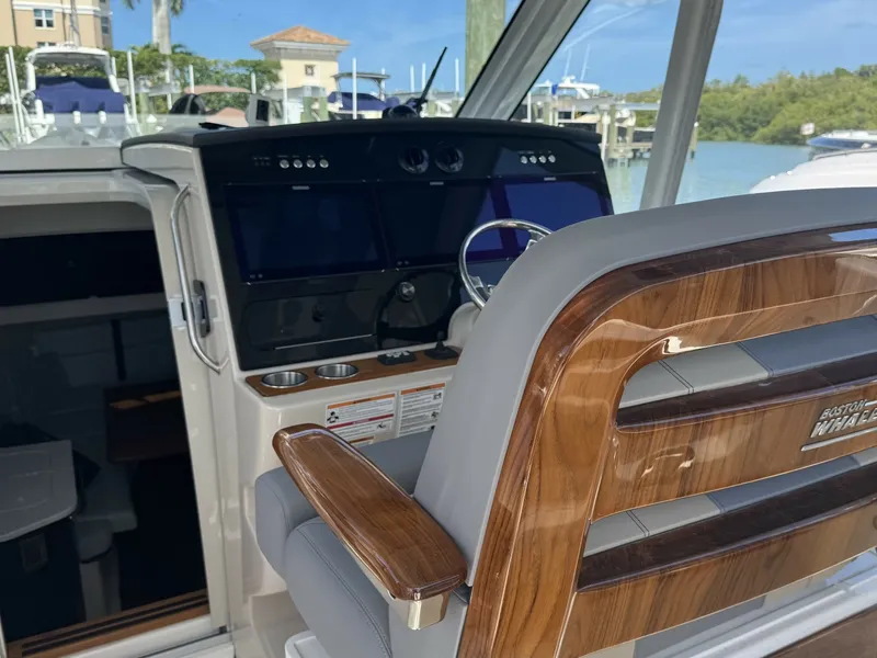 Slide: The Image of Boston Whaler 380 Realm 2024 - 8