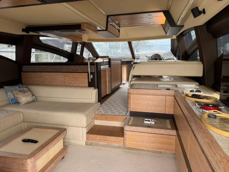 Slide: The Image of Azimut 64 2014 - 13
