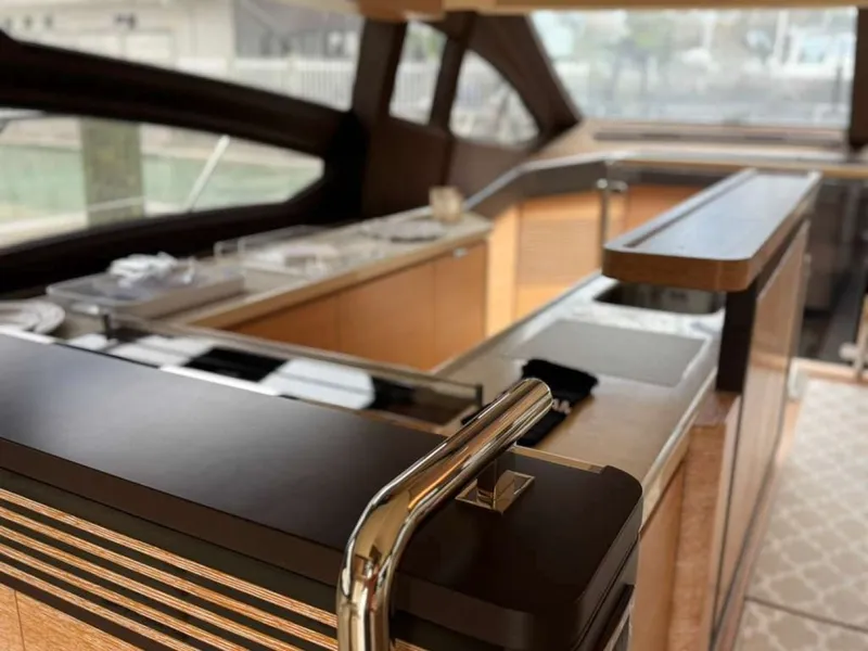 Slide: The Image of Azimut 64 2014 - 18
