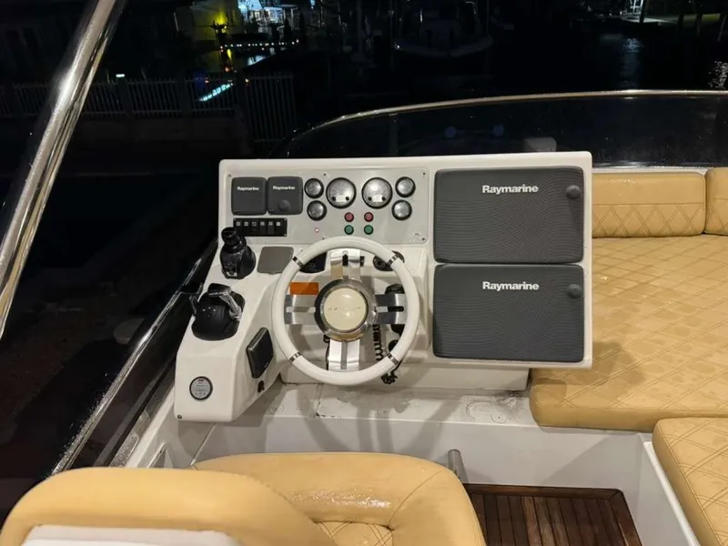 Slide: The Image of Azimut 64 2014 - 7