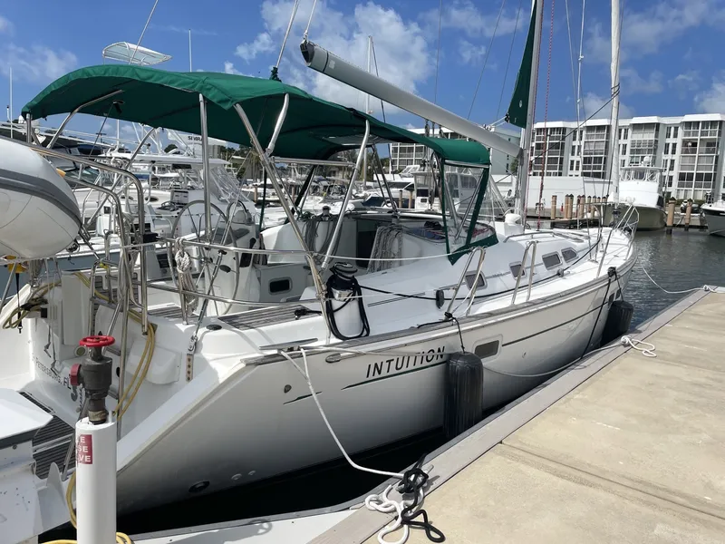 Slide: The Image of Beneteau 423 2007 - 14