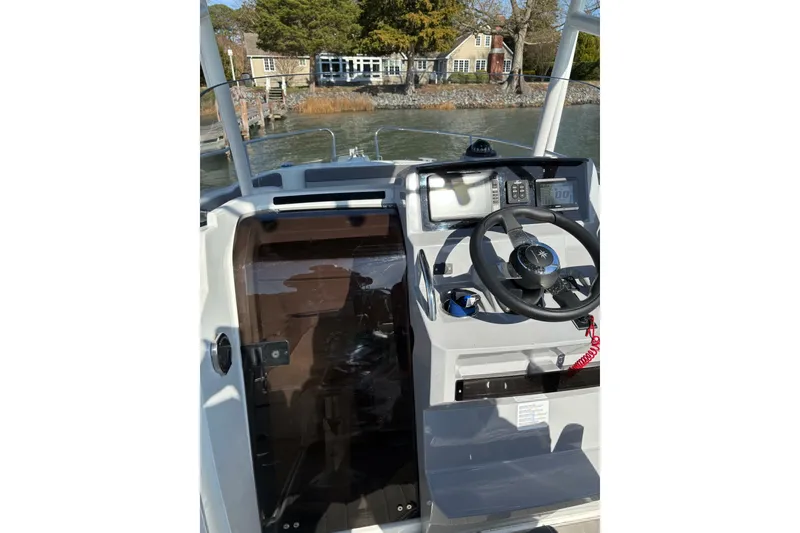 Slide: The Image of Jeanneau Leader 6.5 CC Series 2022 - 2