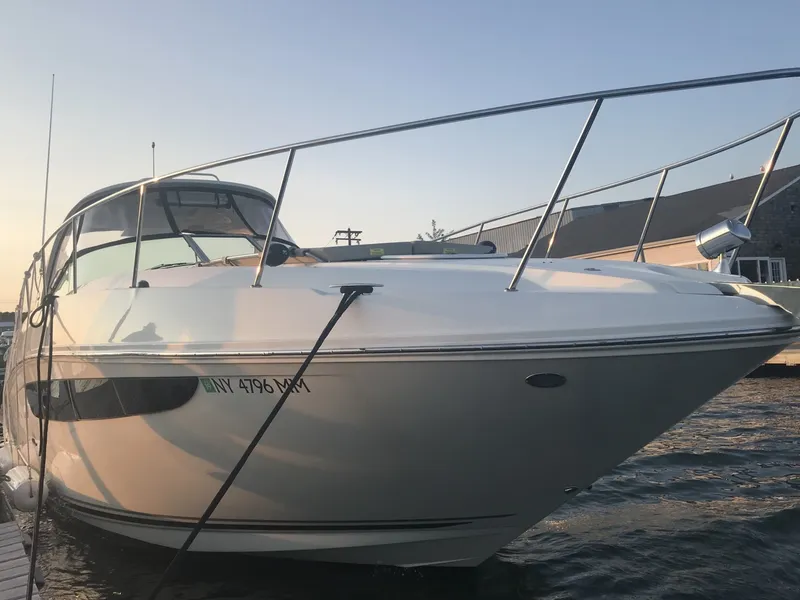 Slide: The Image of Sea Ray Sundancer 370 2017 - 4