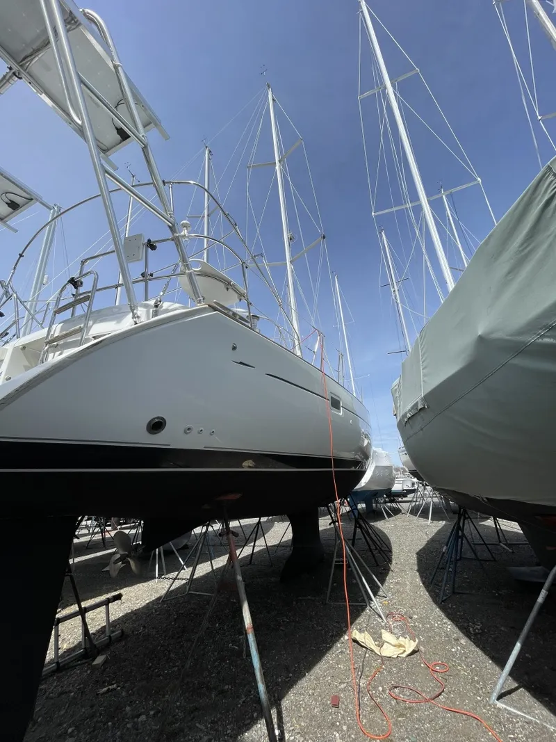 Slide: The Image of Beneteau 423 2004 - 5