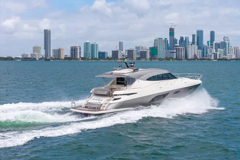 Slide: The Image of Riviera 6000 SPORT YACHT 2024 - 17