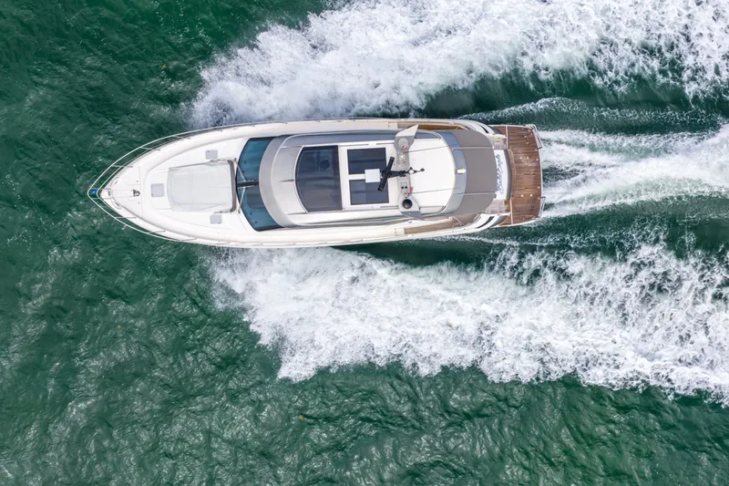 Slide: The Image of Riviera 6000 SPORT YACHT 2024 - 33