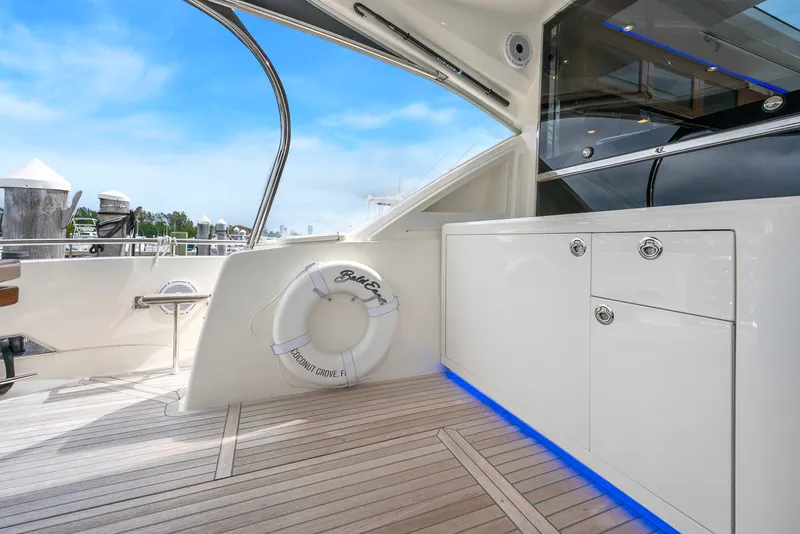 Slide: The Image of Riviera 6000 SPORT YACHT 2024 - 55