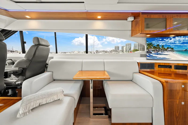 Slide: The Image of Riviera 6000 SPORT YACHT 2024 - 66