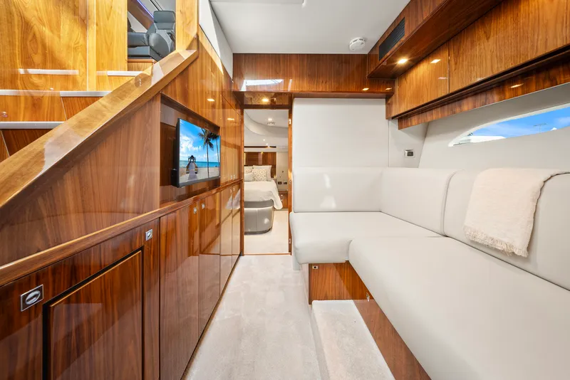 Slide: The Image of Riviera 6000 SPORT YACHT 2024 - 80