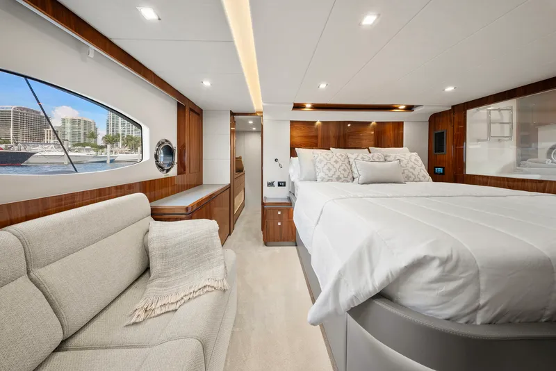 Slide: The Image of Riviera 6000 SPORT YACHT 2024 - 87