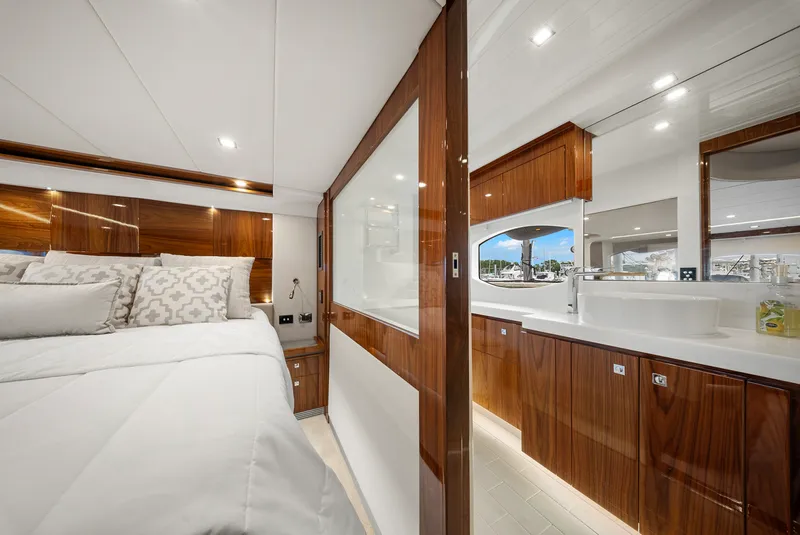 Slide: The Image of Riviera 6000 SPORT YACHT 2024 - 88