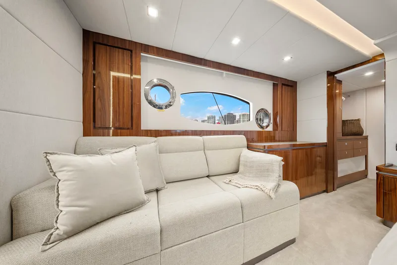 Slide: The Image of Riviera 6000 SPORT YACHT 2024 - 92