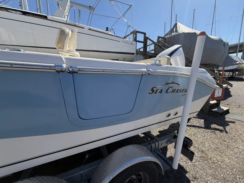 Slide: The Image of Sea Chaser 24 HFC 2017 - 4