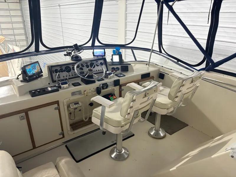 Slide: The Image of Chris-Craft 427 catalina 1987 - 17