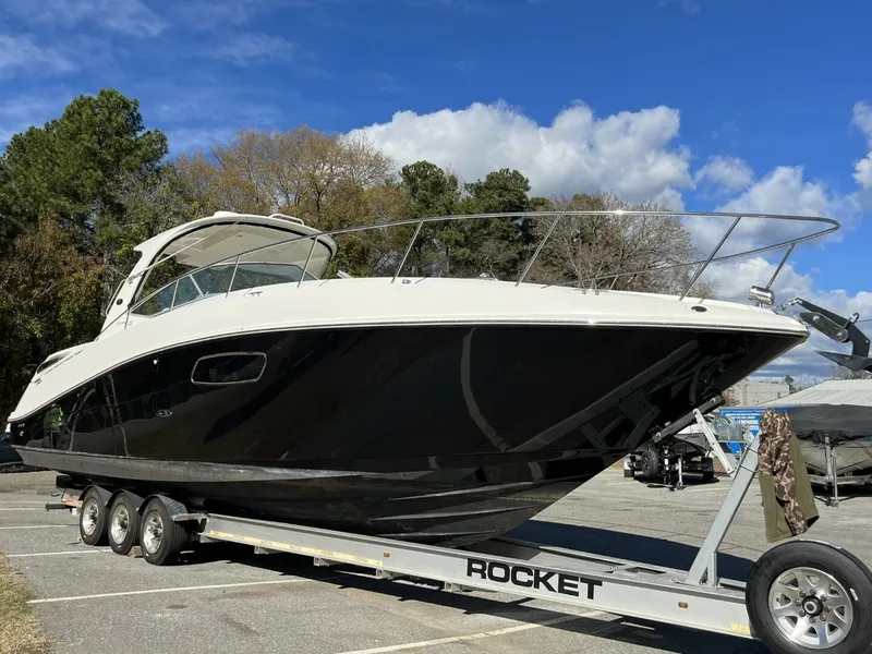 The Image of Sea Ray 370 Sundancer 2010 - 0