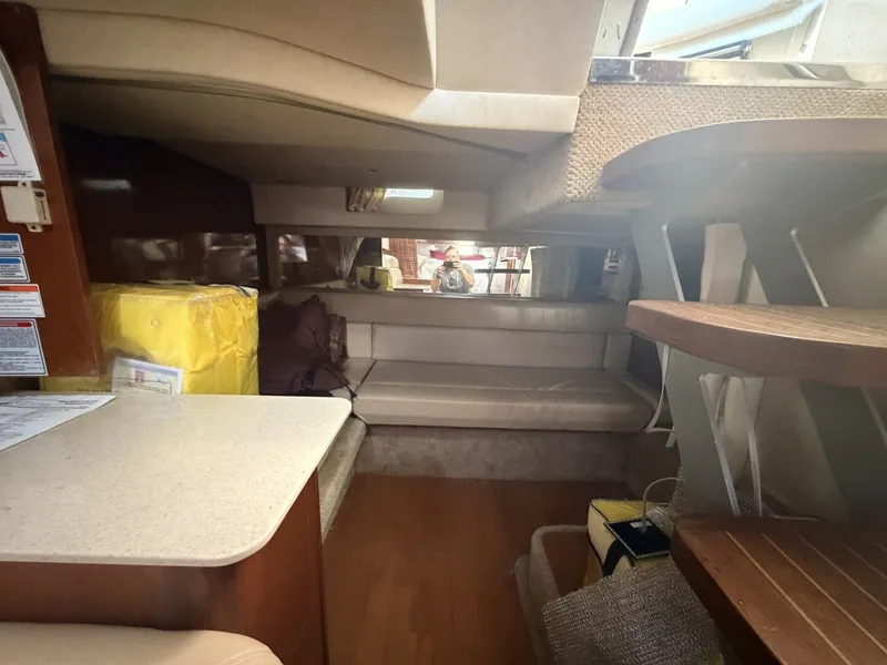 Slide: The Image of Sea Ray 370 Sundancer 2010 - 10