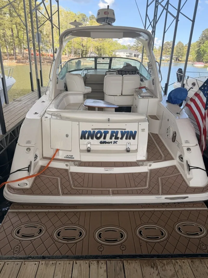 Slide: The Image of Sea Ray 370 Sundancer 2010 - 6
