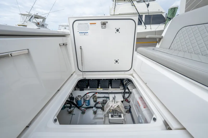 Slide: The Image of Pursuit S 428 Sport 2023 - 14