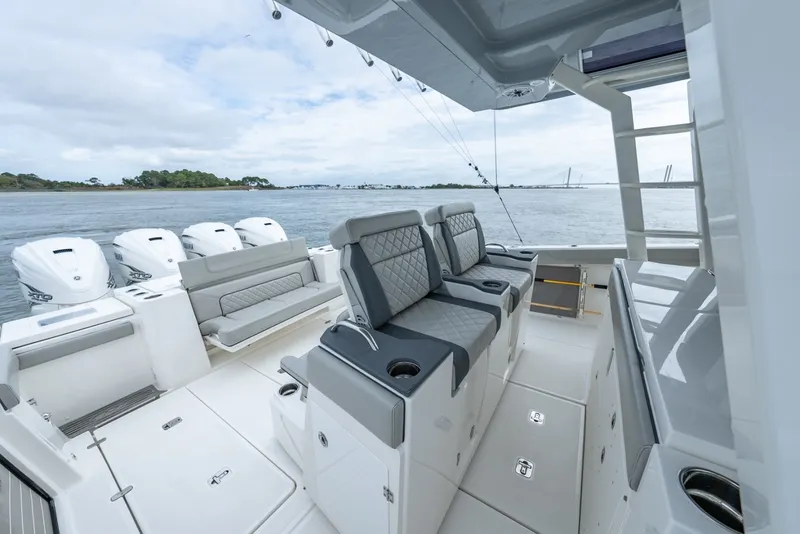 Slide: The Image of Pursuit S 428 Sport 2023 - 21