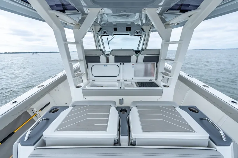 Slide: The Image of Pursuit S 428 Sport 2023 - 23